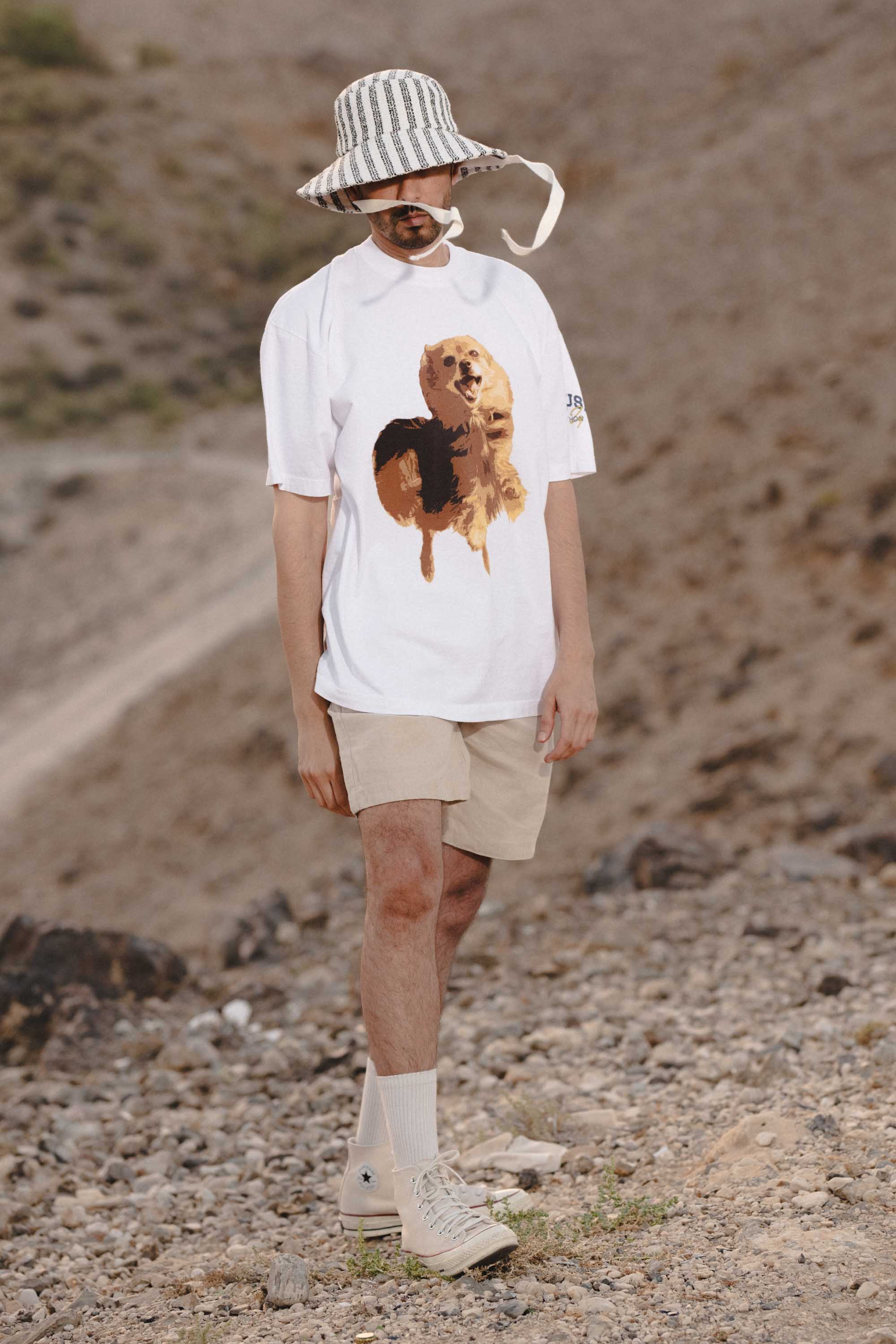 DABUSH T-SHIRT. 100% Cotton, oversized tee with Back and front print. Made in Tel aviv. Shop and view the latest Drops from the official DABUSH website. Worldwide Shipping. DABUSH is a publishing house, design studio and a brand based in Tel Aviv, Israel.