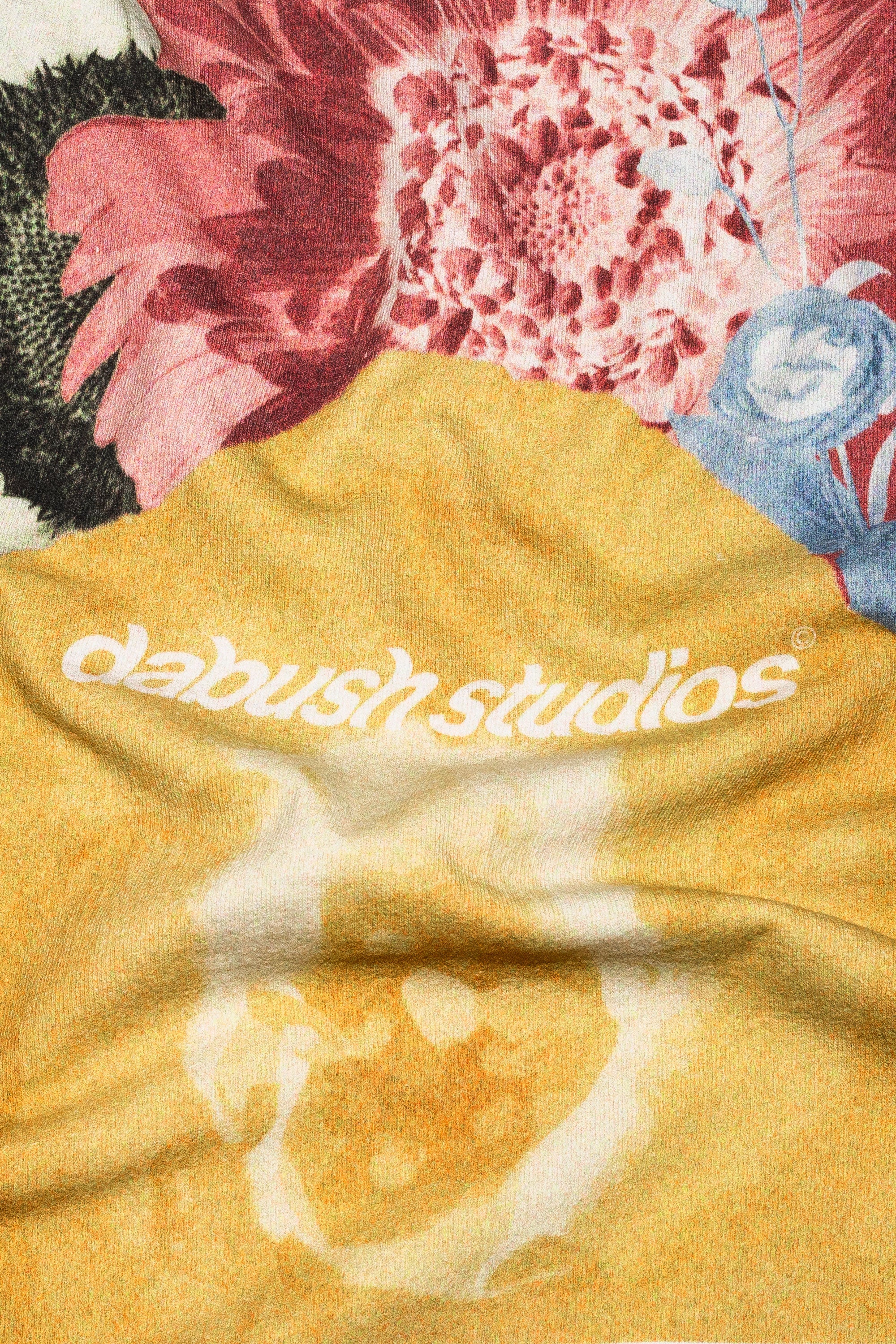 DABUSH T-SHIRTS. 100% Cotton, oversized tee with Back and front print. Made in Tel aviv. Shop and view the latest Drops from the official DABUSH website. Worldwide Shipping. DABUSH is a publishing house, design studio and a brand based in Tel Aviv, Israel.