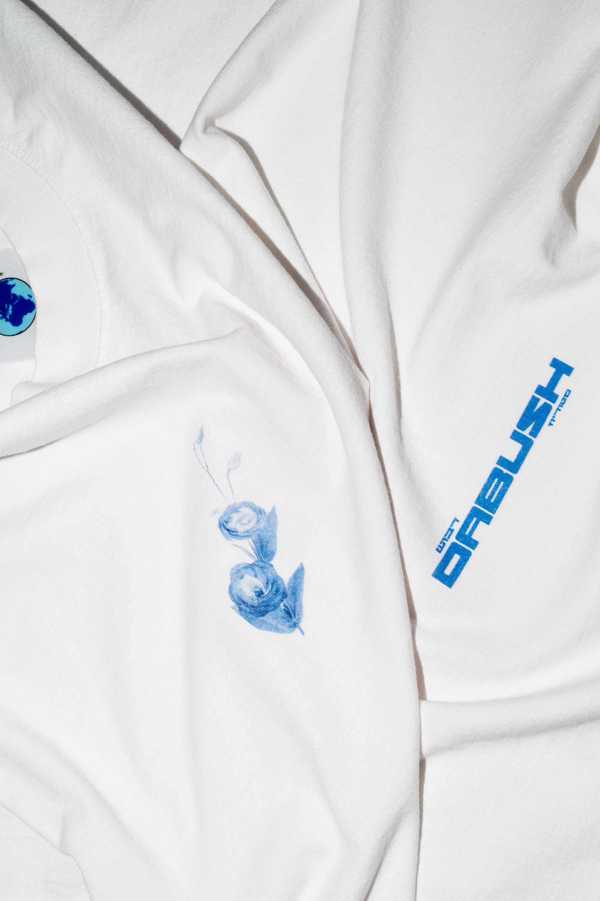 DABUSH T-SHIRTS. 100% Cotton, oversized tee with Back and front print. Made in Tel aviv. Shop and view the latest Drops from the official DABUSH website. Worldwide Shipping. DABUSH is a publishing house, design studio and a brand based in Tel Aviv, Israel.