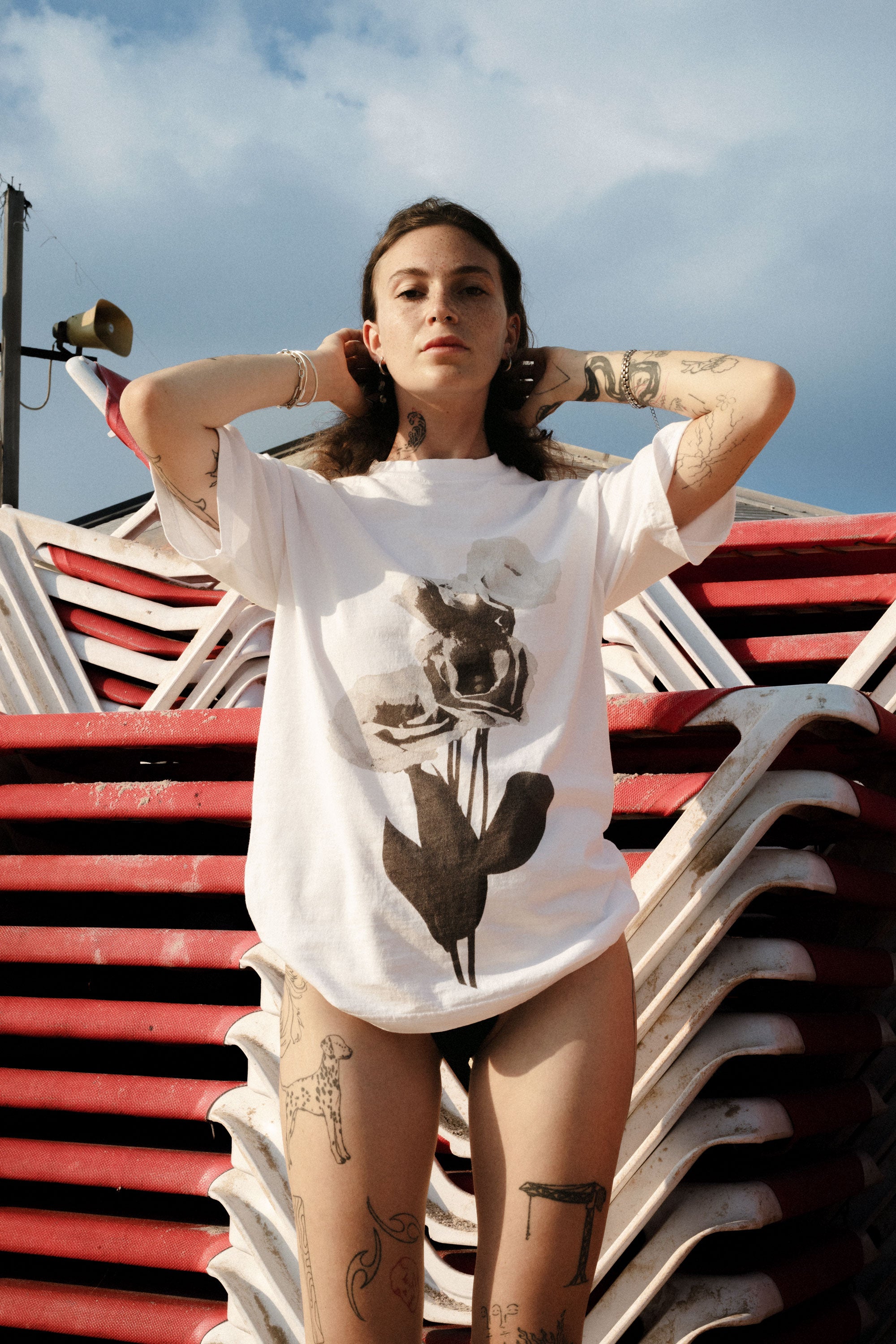 DABUSH T-SHIRTS. 100% Cotton, oversized tee with Back and front print. Made in Tel aviv. Shop and view the latest Drops from the official DABUSH website. Worldwide Shipping. DABUSH is a publishing house, design studio and a brand based in Tel Aviv, Israel.