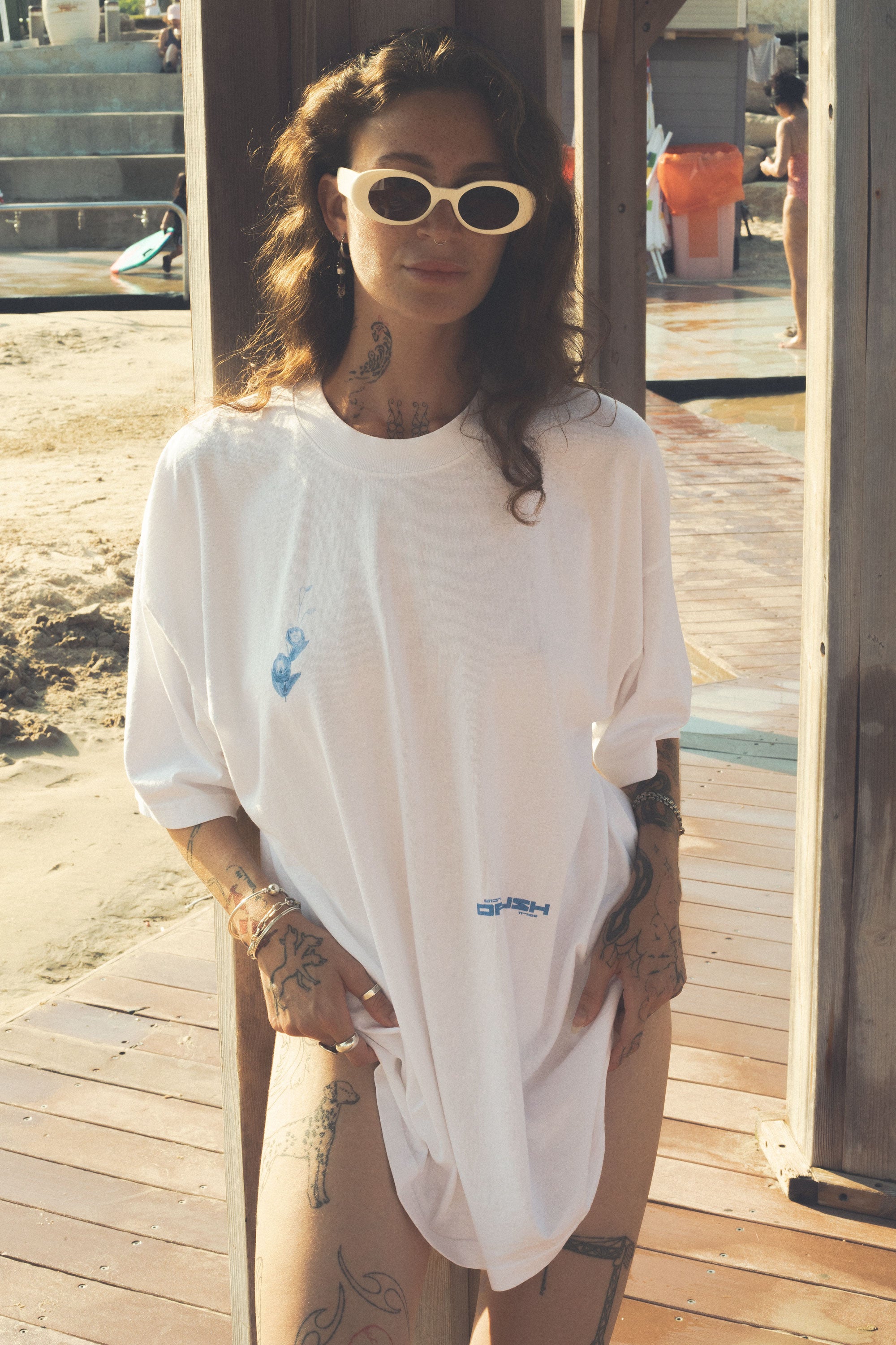 DABUSH T-SHIRTS. 100% Cotton, oversized tee with Back and front print. Made in Tel aviv. Shop and view the latest Drops from the official DABUSH website. Worldwide Shipping. DABUSH is a publishing house, design studio and a brand based in Tel Aviv, Israel.