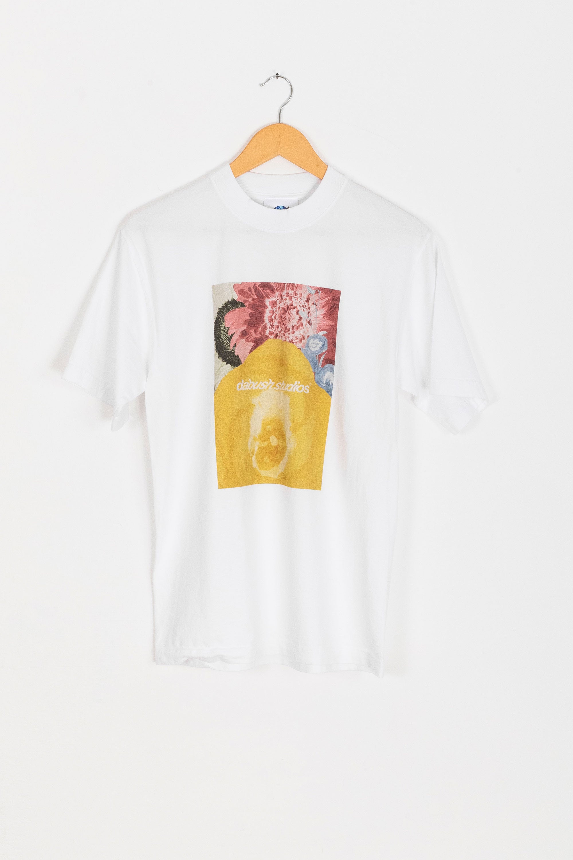 DABUSH T-SHIRTS. 100% Cotton, oversized tee with Back and front print. Made in Tel aviv. Shop and view the latest Drops from the official DABUSH website. Worldwide Shipping. DABUSH is a publishing house, design studio and a brand based in Tel Aviv, Israel.