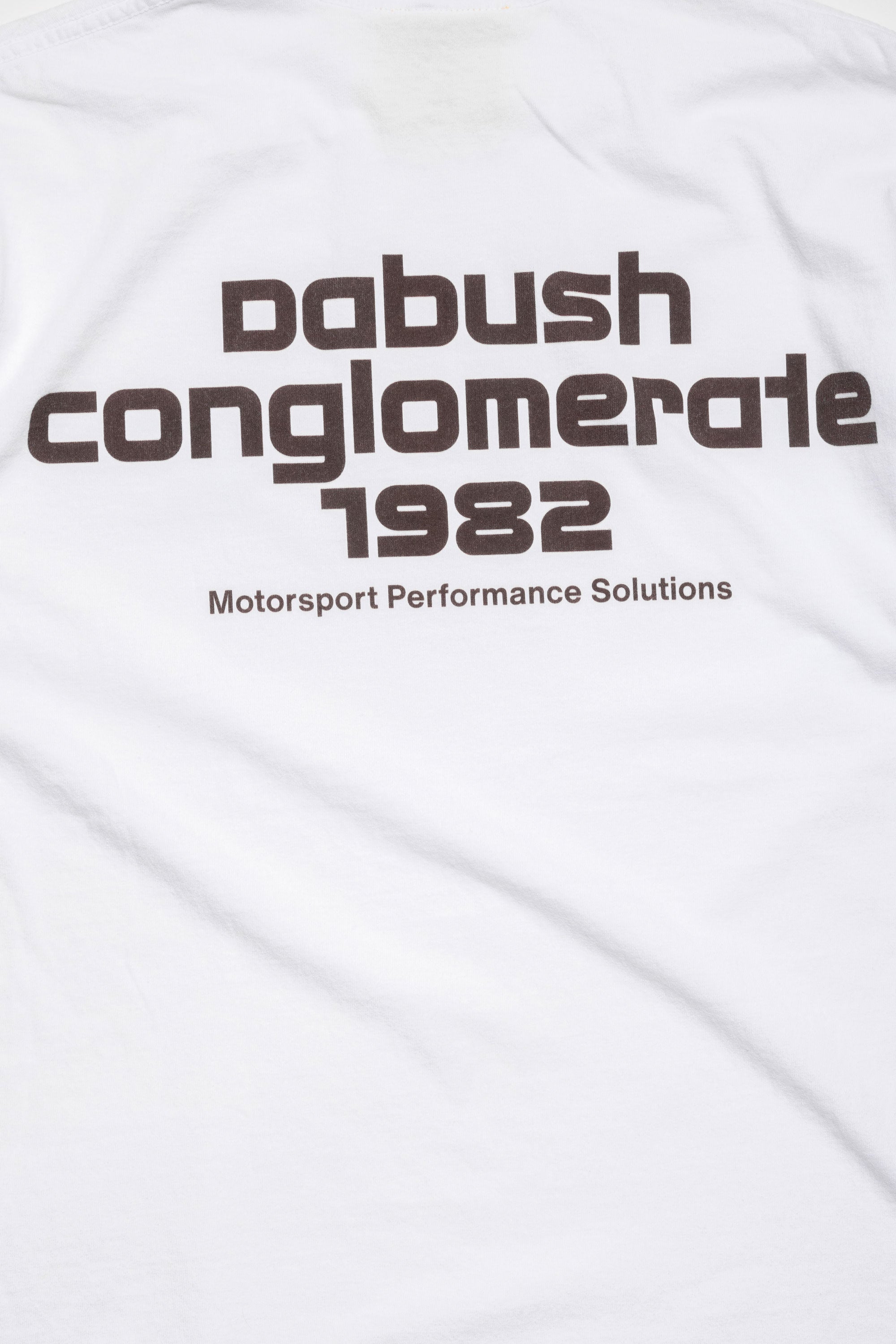 DABUSH MOTORACING T-SHIRT. 100% Cotton, oversized tee with Back and front print. Made in Tel aviv. Shop and view the latest Drops from the official DABUSH website. Worldwide Shipping. DABUSH is a publishing house, design studio and a brand based in Tel Aviv, Israel.
דבוש, אופנה ישראלית, אופנת רחוב, מותג ישראלי, אופנה מקומית, סטריט סטייל, חולצות, חולצות אוברסייז, מותג תל אביבי, תל אביב 2025, אופנה ישראלית מודרנית, יוניסקס TLV.
בייסיק איכותי , טי שירטים יוניסקס, בגדי יוניסקס, בגדי קיץ.