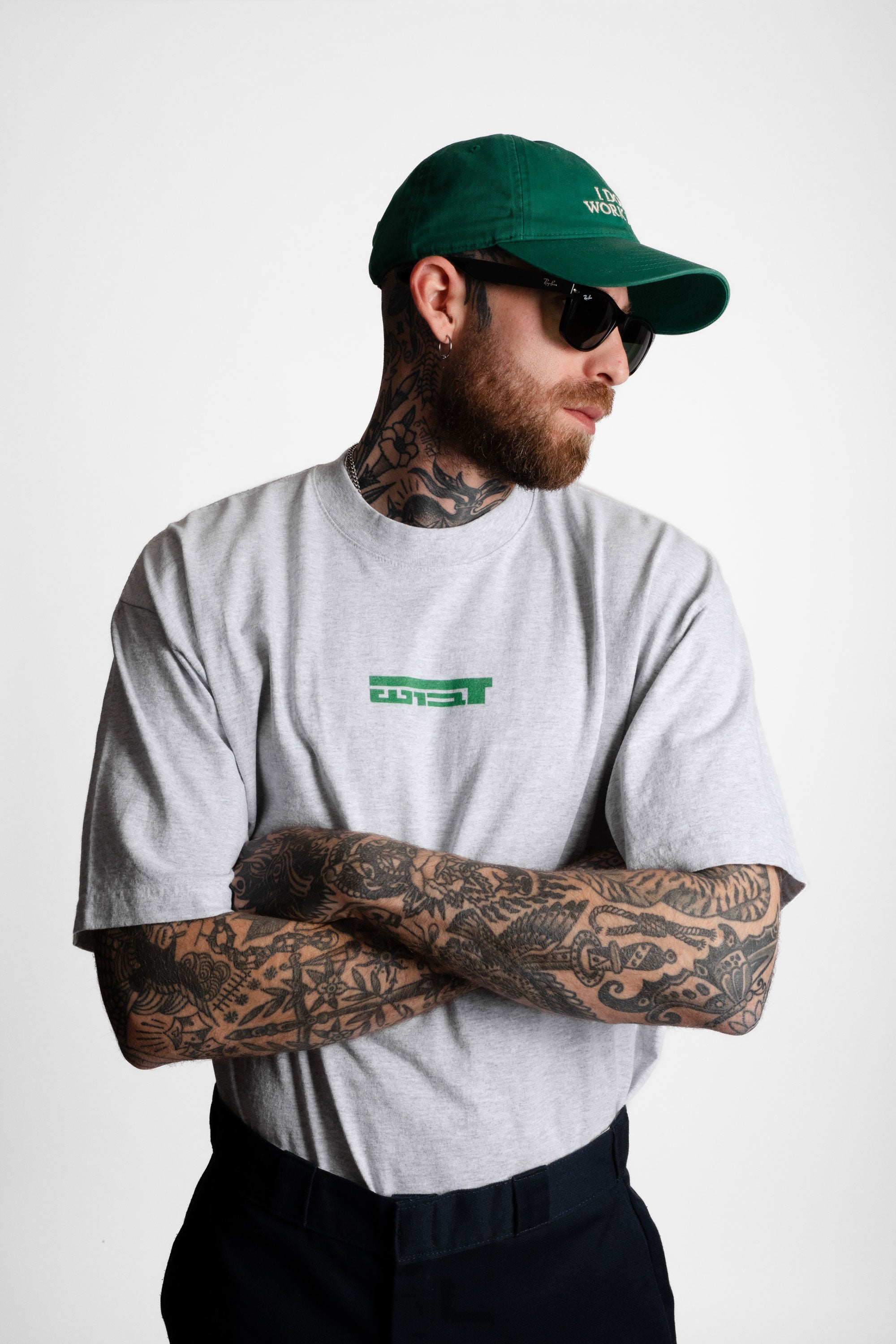 DABUSH MOTORACING T-SHIRT. 100% Cotton, oversized tee with Back and front print. Made in Tel aviv. Shop and view the latest Drops from the official DABUSH website. Worldwide Shipping. DABUSH is a publishing house, design studio and a brand based in Tel Aviv, Israel.