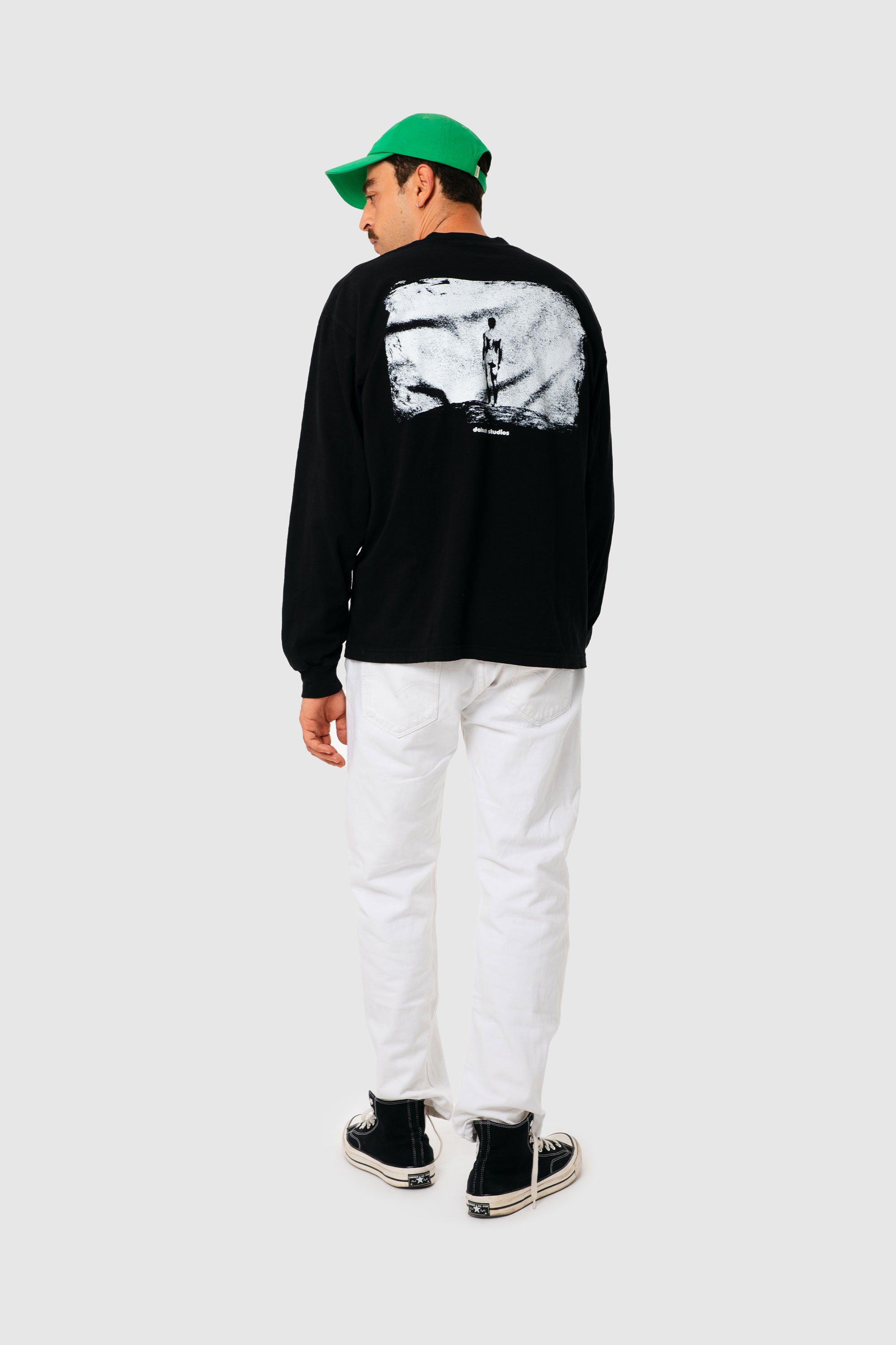 FIGURE STUDIES LONG SLEEVE T-SHIRT IN BLACK