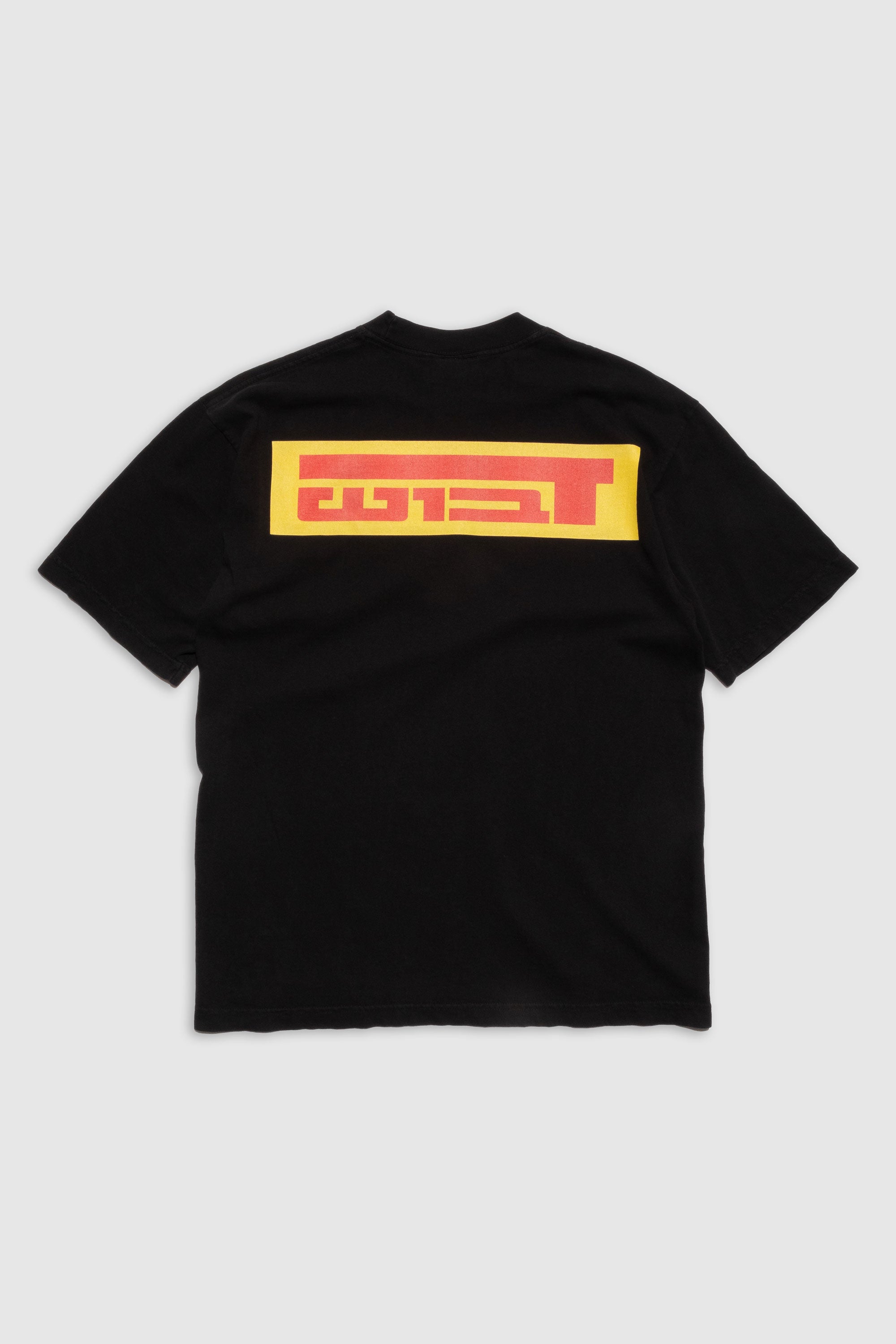 DABUSH MOTORACING T-SHIRT. 100% Cotton, oversized tee with Back and front print. Made in Tel aviv. Shop and view the latest Drops from the official DABUSH website. Worldwide Shipping. DABUSH is a publishing house, design studio and a brand based in Tel Aviv, Israel.