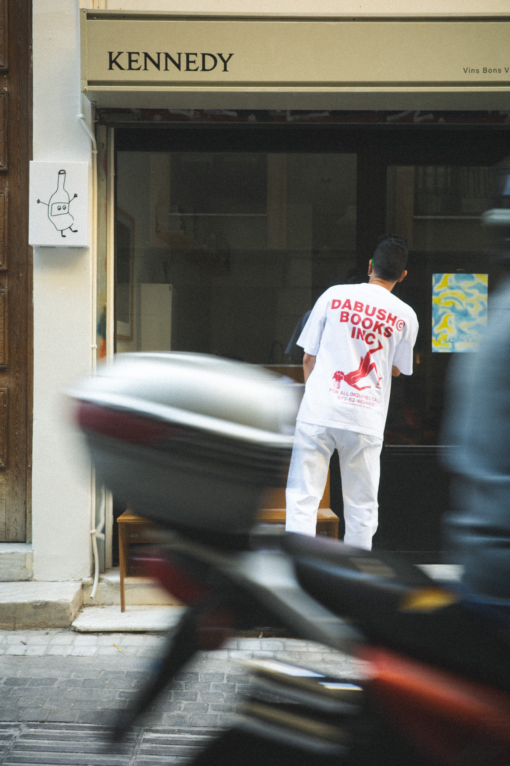 DABUSH BOOKS T-SHIRT. 100% Cotton, oversized tee with Back and front print. Made in Tel aviv. Shop and view the latest Drops from the official DABUSH website. Worldwide Shipping. DABUSH is a publishing house, design studio and a brand based in Tel Aviv, Israel.